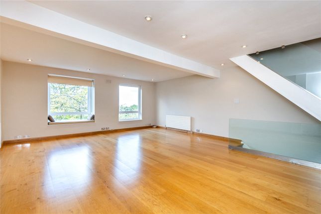88, Great Brownings, London photo 2