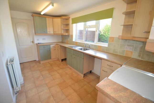 18, Hanson Road, Andover photo 4