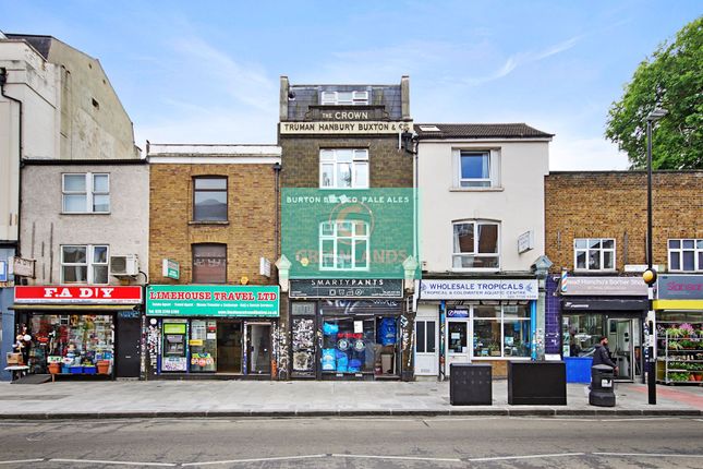Retail premises to let in Bethnal Green Road, Bethnal Green