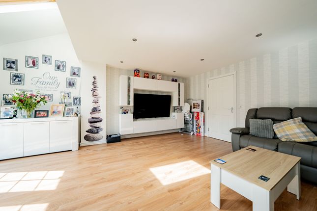 3 Greetham Way, Leicester photo 4