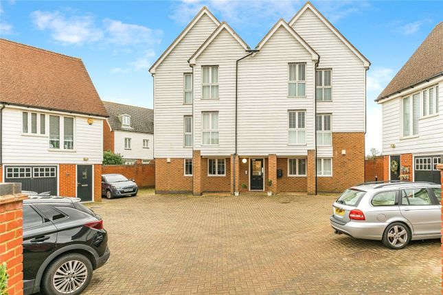 Thumbnail Flat for sale in Bluebell Drive, Sittingbourne
