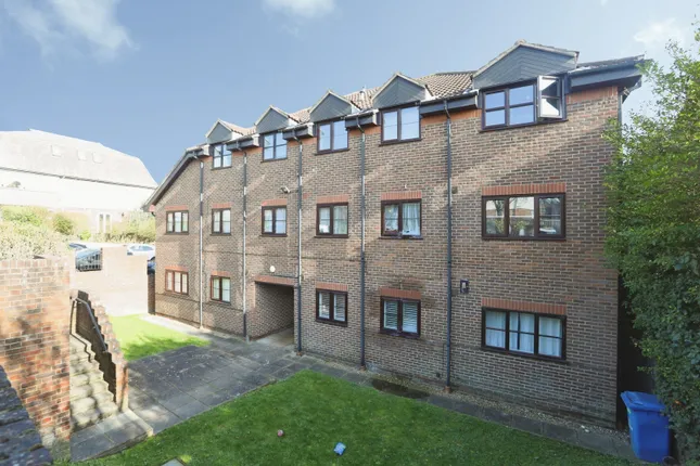 Property 1 of 20. Pbox-Img.Jpg