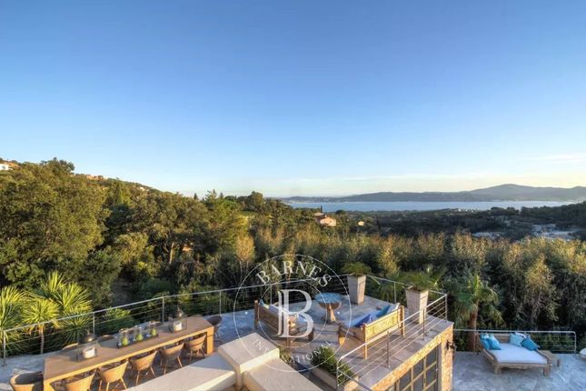 Villa for sale in Grimaud, 83310, France