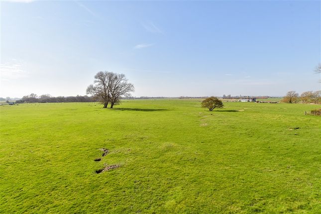 4-bed house on Dymchurch Road St. Mary's Bay, Romney Marsh, £575,000