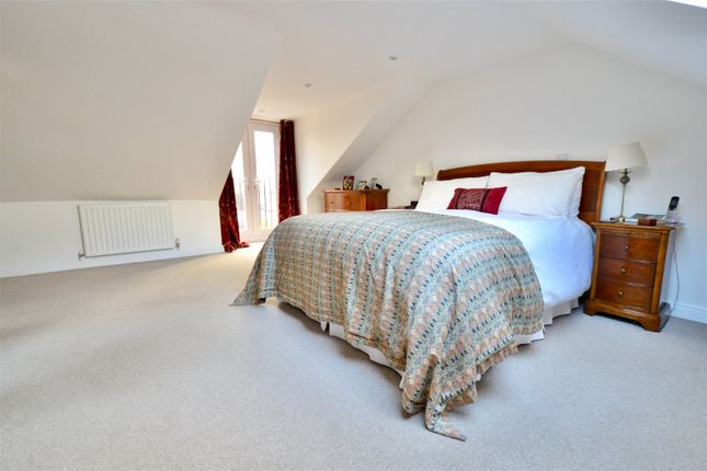 Semi-detached house for sale in Queens Road, Evesham