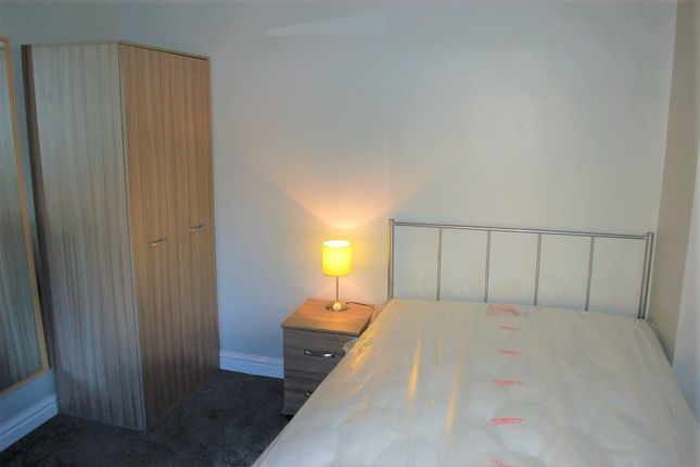 Flat to rent in St. Marks Road, Preston, Lancashire