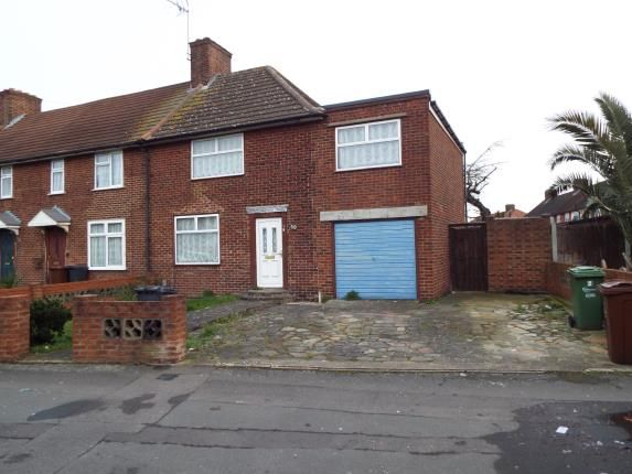 4 bed end terrace house for sale in Halbutt Street, Dagenham