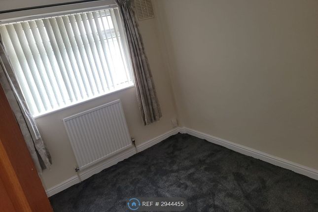 Deepdale Drive, Pendlebury Swinton, Manchester photo 4