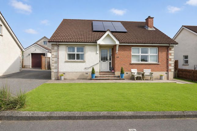 3-bed house on 28, Joe Tomelty Drive, Newtownards, £225,000