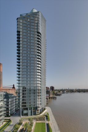 Flat for sale in Chelsea Waterfront, Lots Road, Chelsea, London