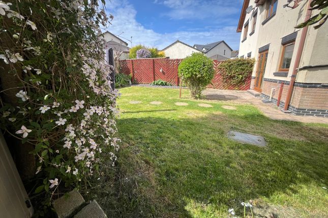 84, Meadowside, Newquay photo 3