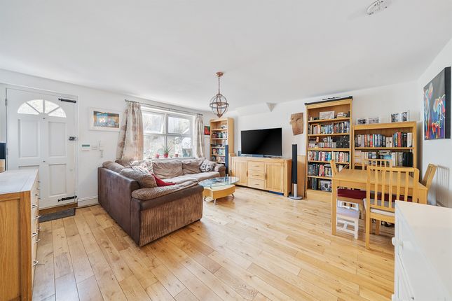 Thumbnail Flat for sale in Coldharbour Lane, London