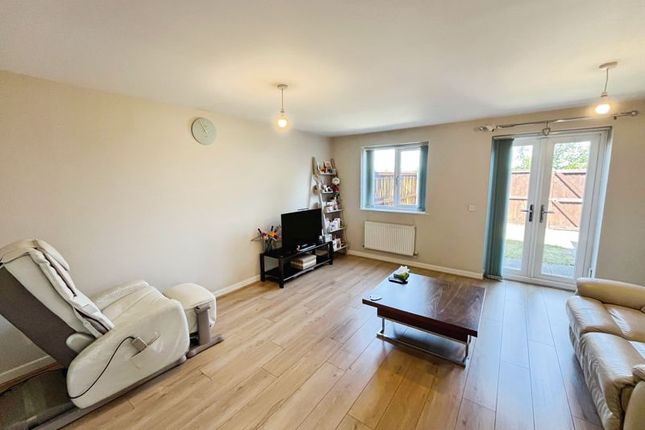 9, Beaumont Rise, Bolton photo 3