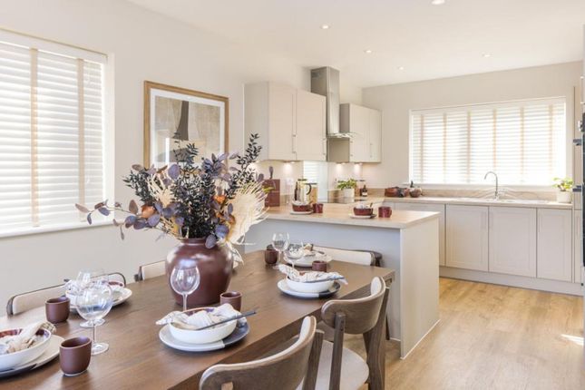 The Penshurst V1, Hawthorn Grove, North Mundham, Chichester photo 2