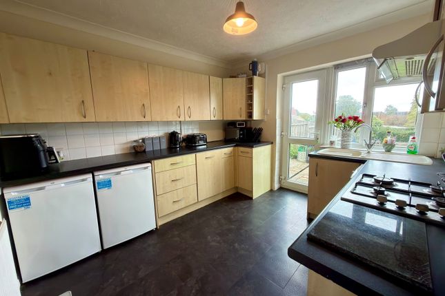 47, Chilham Road, Gillingham photo 4