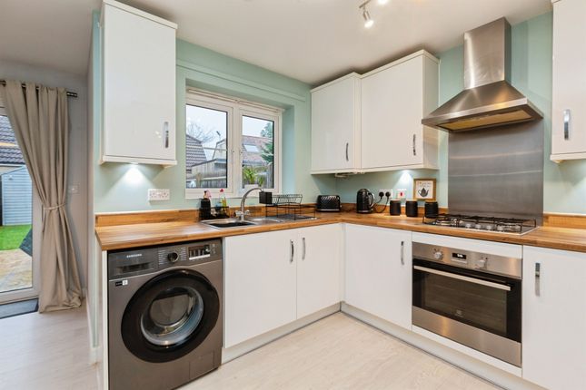 4, Partridge Close, Abingdon photo 3