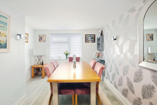 21, Avondown Road, SALISBURY photo 3