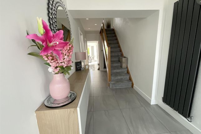 29, Pennant Road, Llanelli photo 2