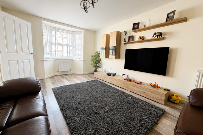 3, Langford Drive, Southport photo 3