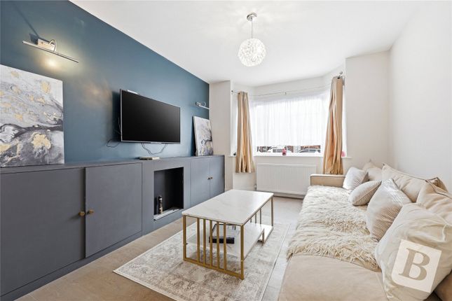 9, Henry Road, Essex photo 2