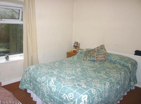 2 Bed Terraced House For Sale In Glossop Road High Peak
