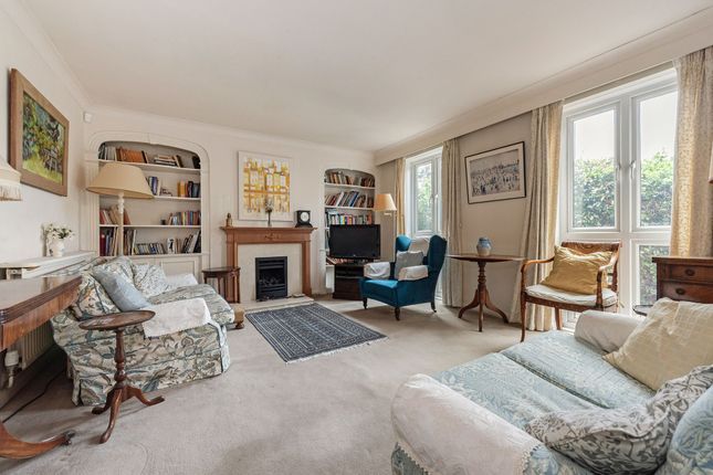 4 Jubilee Terrace, Chichester photo 2