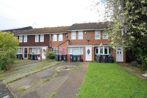 Thumbnail Property to rent in Saracen Close, Croydon