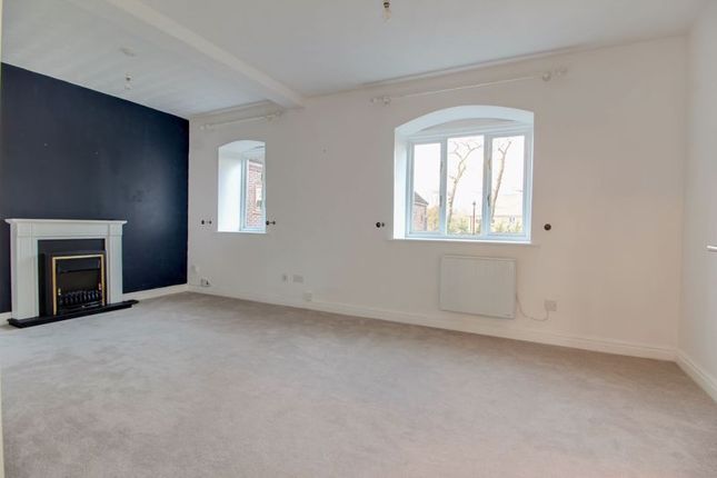 13, Grove Court, Rampley Lane, St. Neots photo 4