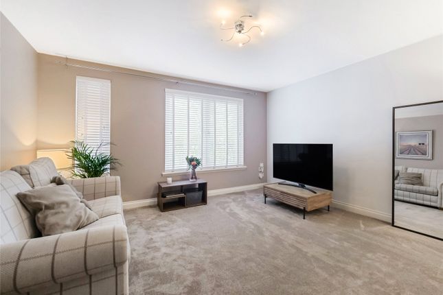 1/1, 1366, London Road, Glasgow City photo 2