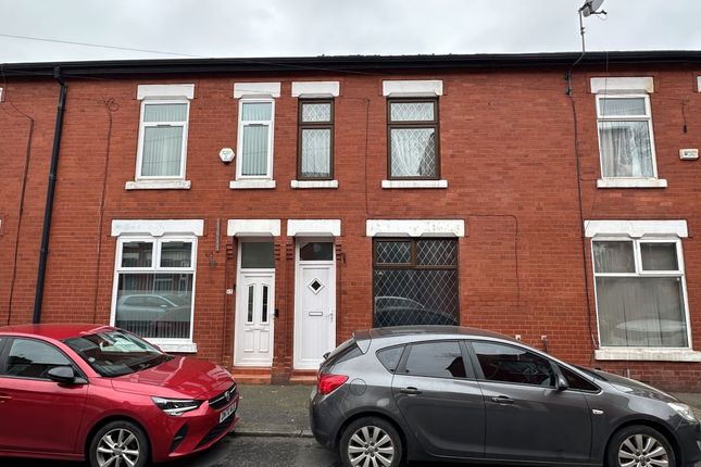 3-bed house on 15, Chatsworth Road, Manchester, £50,000