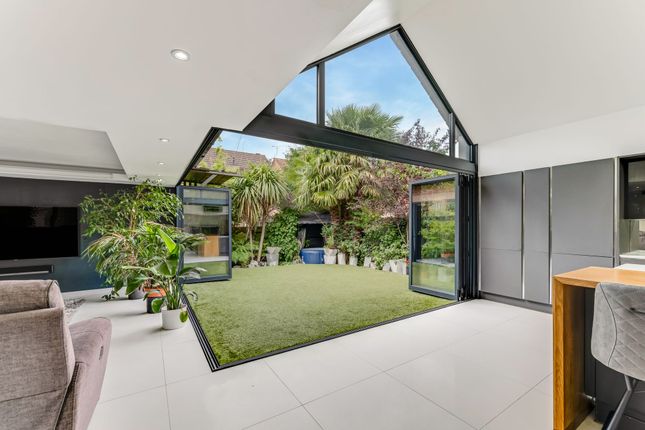 7 Bolus Road, Leicester photo 3