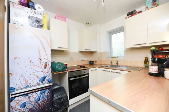 41 Kestrel Close, Huntingdon photo 4