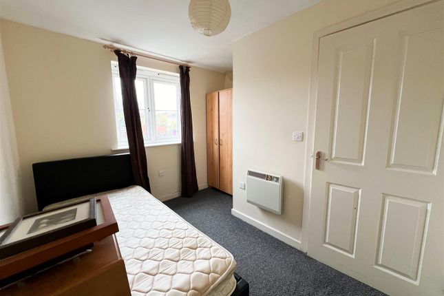 Flat for sale in Siddeley Avenue, Coventry
