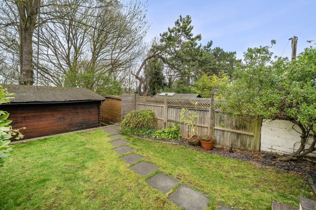 35, Belmont Road, Gloucestershire photo 4