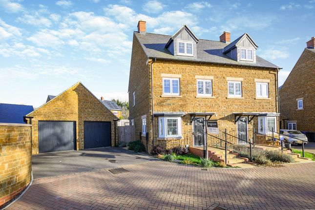 Semi-detached house for sale in Seedling Road Banbury, Oxon