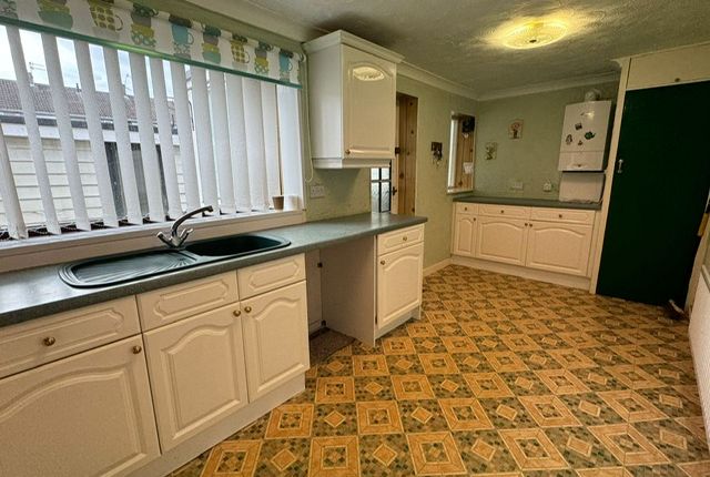 9, Rydal, GATESHEAD photo 4
