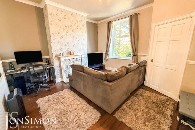 215, Bolton Road West, Bury photo 2