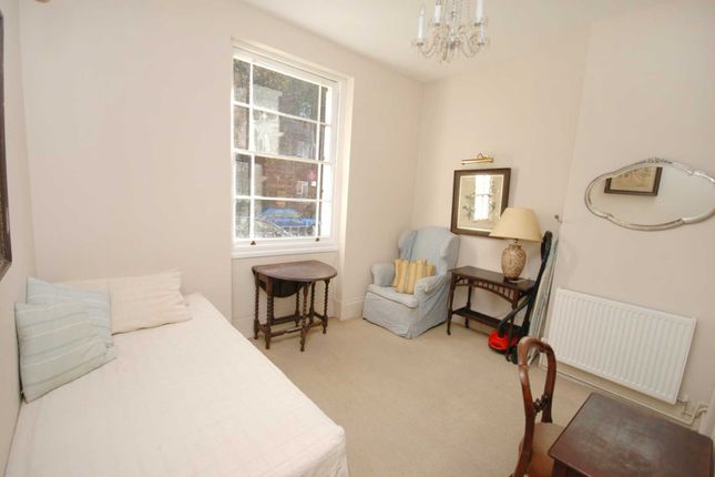 Studio to rent in Aylesford Street, Pimlico