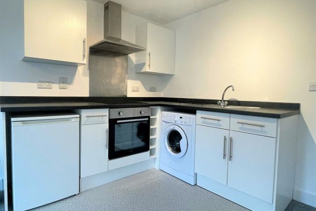 38 Castlemoat Place, Corporation Street, Taunton photo 3
