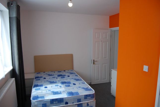 21A, Milburn Road, Gillingham photo 4