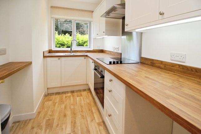 Flat 13,, Springfield House, Portishead photo 2