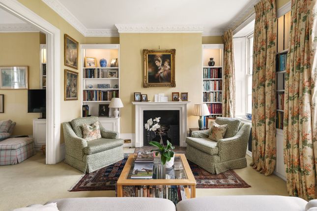 31, Launceston Place, London photo 3