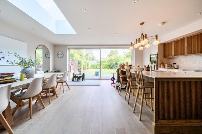 84, Laurel Way, Totteridge photo 4