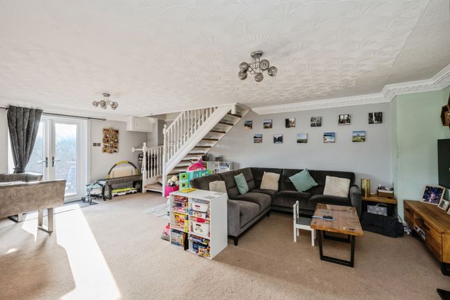 9, Plasycoed, Ystradgynlais photo 4
