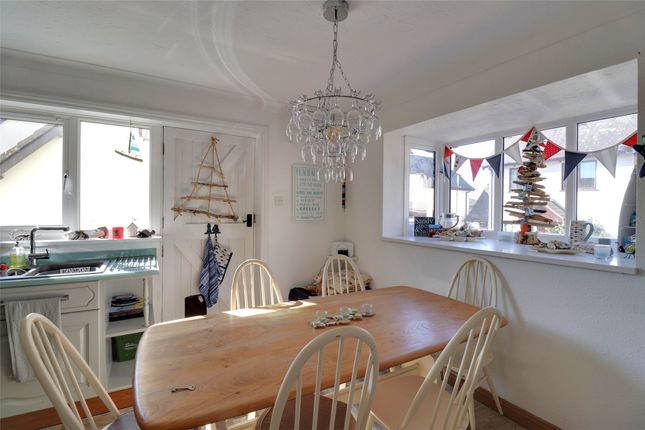 18, Myrtle Farm View, Braunton photo 4