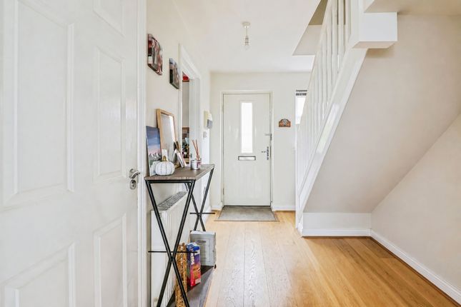 5 Carly Court, 30, Poole Road, Dorset photo 4