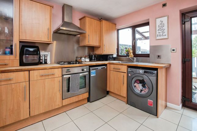8, Apollo Drive, Nottinghamshire photo 3