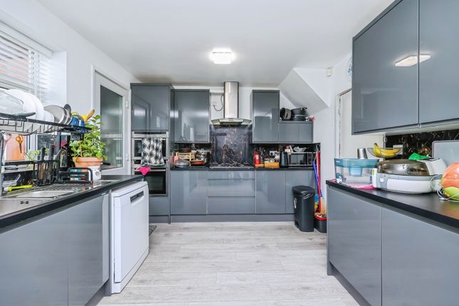 41, Farnborough Road, Nottingham photo 4