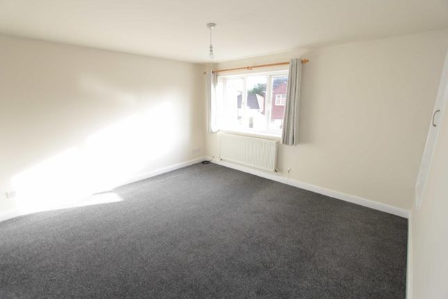 5. Lounge.Jpg