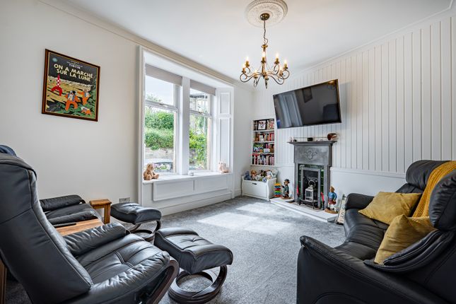 0/1 51 Auchinloch Road, Lenzie, Glasgow photo 2
